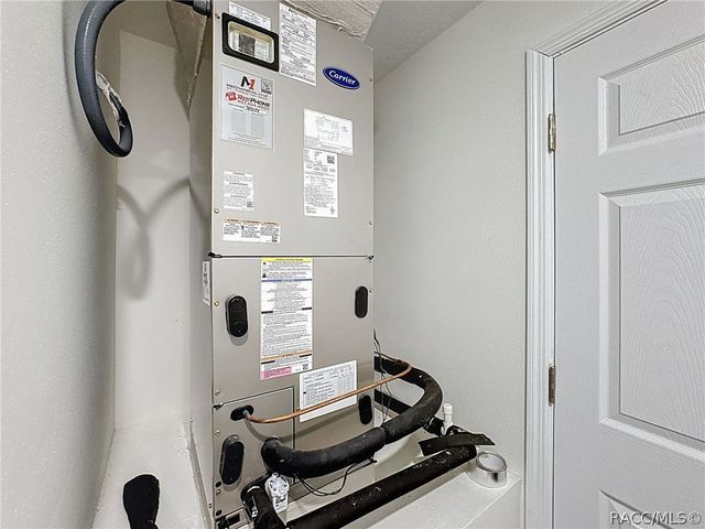 1269 W Galgano Street, Citrus Springs, FL 34434