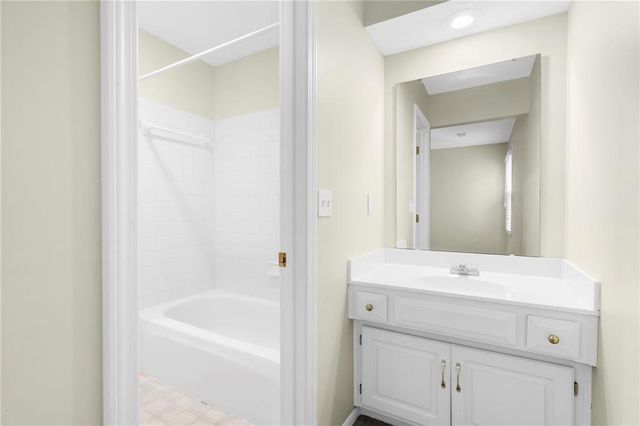 5337 Albervan Street, Shawnee, KS 66216