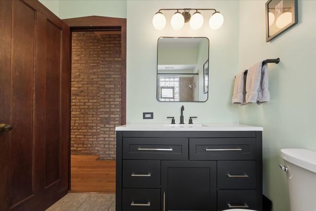 1473 W Foster Avenue 3, Chicago, IL 60640