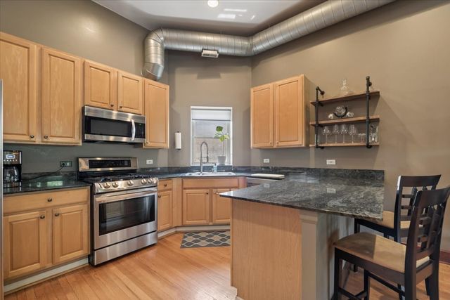 1473 W Foster Avenue 3, Chicago, IL 60640