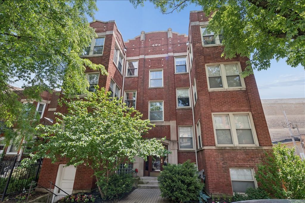 1473 W Foster Avenue 3, Chicago, IL 60640