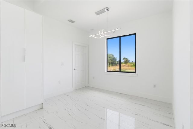 321 Peerless ST, Lehigh Acres, FL 33974