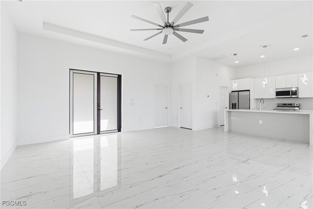 321 Peerless ST, Lehigh Acres, FL 33974