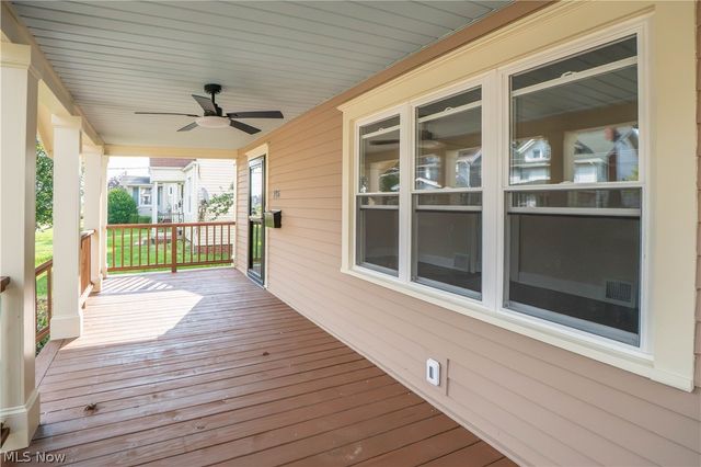 216 6th Street NE, North Canton, OH 44720