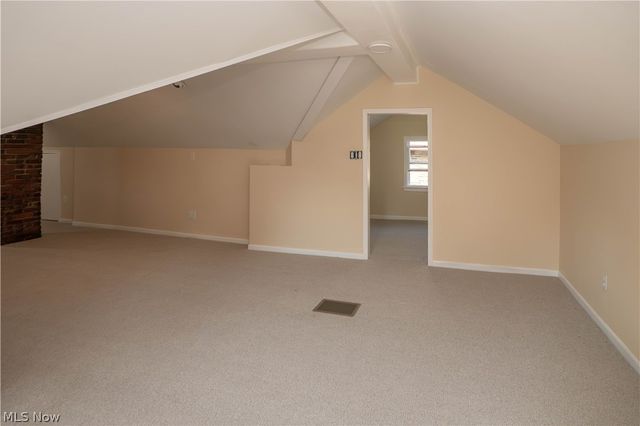 216 6th Street NE, North Canton, OH 44720