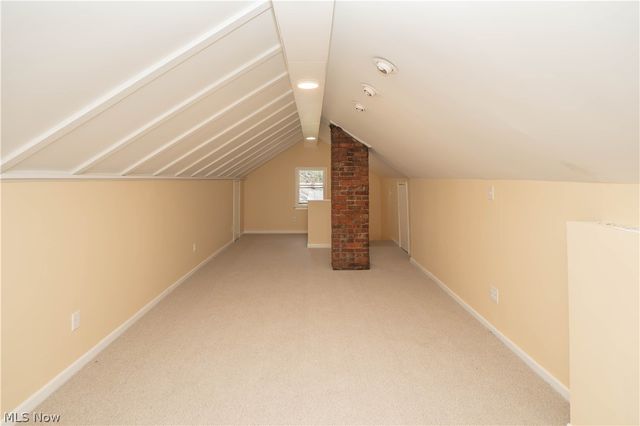 216 6th Street NE, North Canton, OH 44720