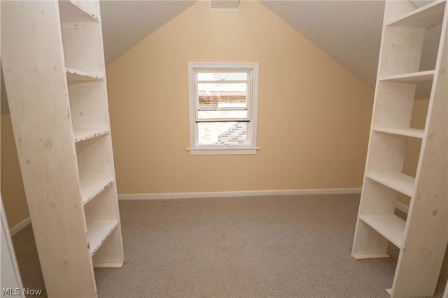 216 6th Street NE, North Canton, OH 44720