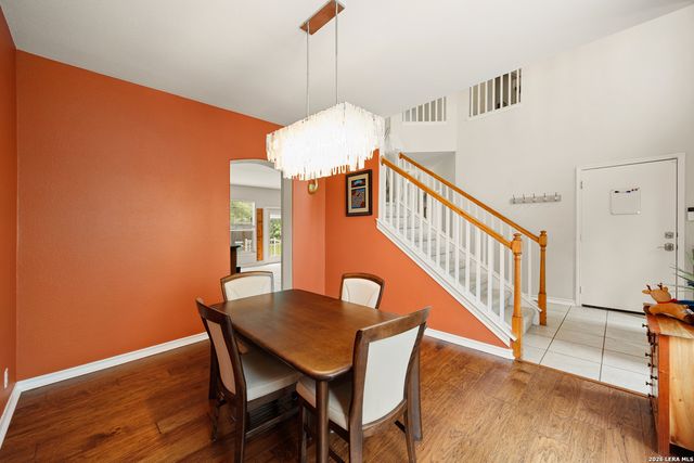 951 Persian, San Antonio, TX 78260