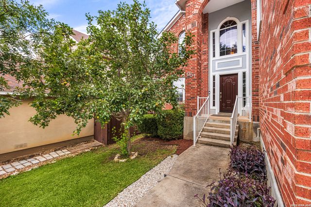 951 Persian, San Antonio, TX 78260