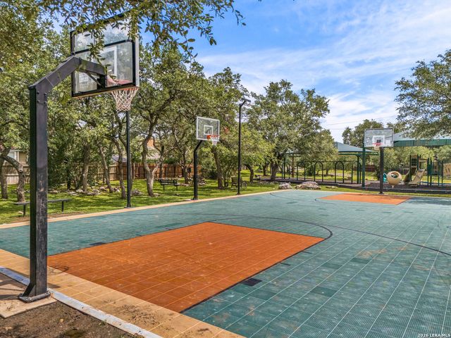 951 Persian, San Antonio, TX 78260