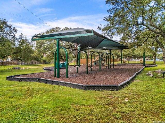 951 Persian, San Antonio, TX 78260