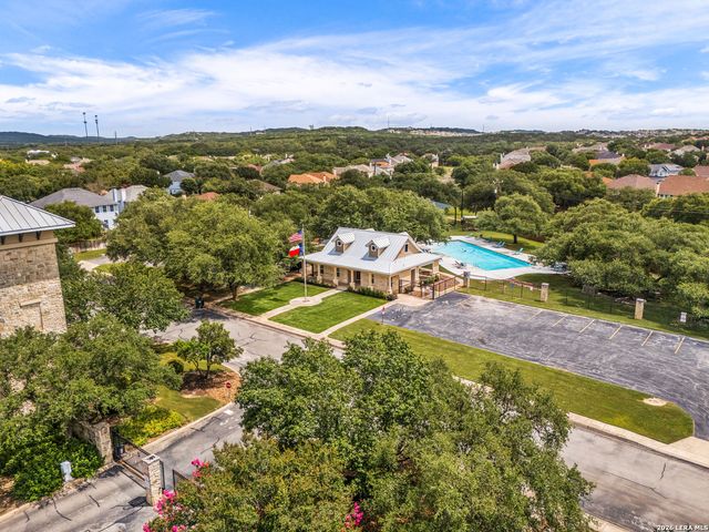 951 Persian, San Antonio, TX 78260