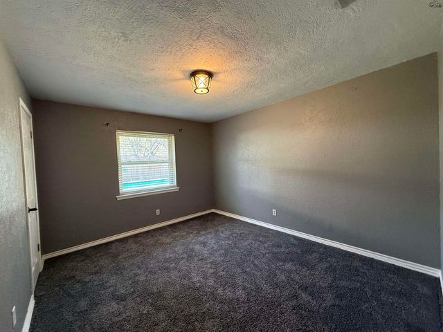 4810 LOVERS LANE, Wichita Falls, TX 76310