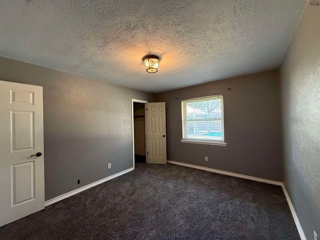 4810 LOVERS LANE, Wichita Falls, TX 76310