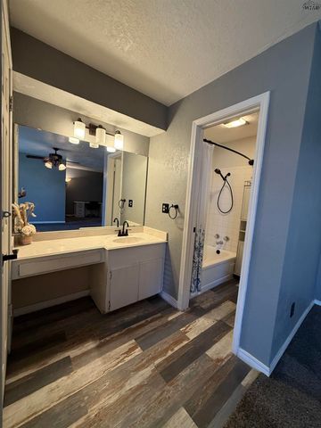 4810 LOVERS LANE, Wichita Falls, TX 76310