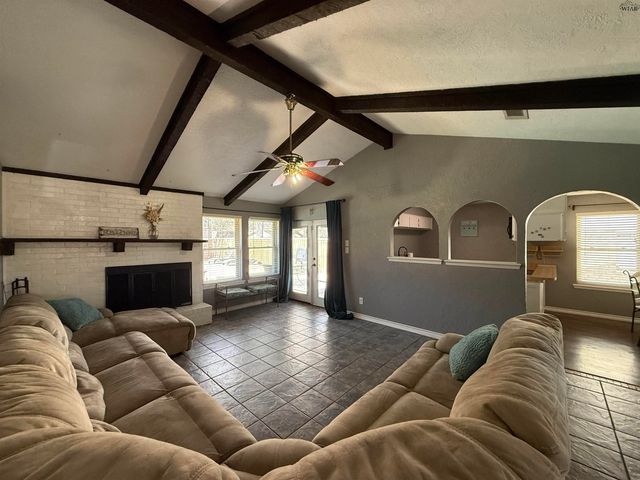 4810 LOVERS LANE, Wichita Falls, TX 76310