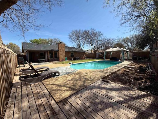 4810 LOVERS LANE, Wichita Falls, TX 76310