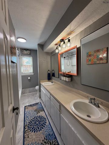 4810 LOVERS LANE, Wichita Falls, TX 76310