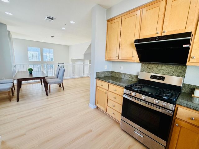 562 Montego Terrace, Sunnyvale, CA 94089