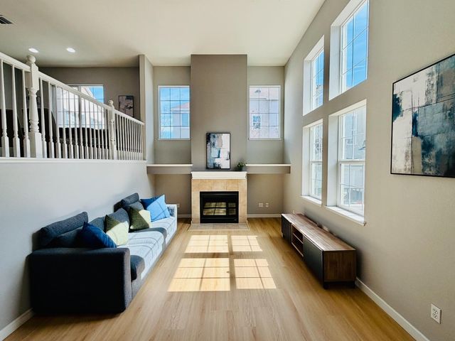 562 Montego Terrace, Sunnyvale, CA 94089