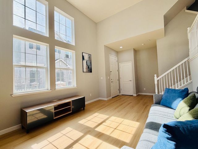 562 Montego Terrace, Sunnyvale, CA 94089