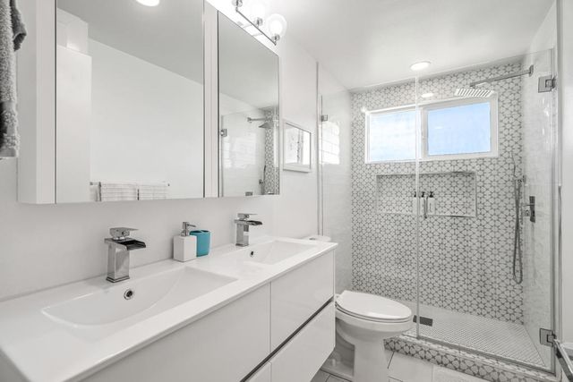 835 W Rosa Parks Road, Palm Springs, CA 92262