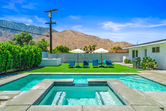 835 W Rosa Parks Road, Palm Springs, CA 92262