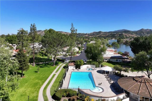 2546 Northlake Circle, Westlake Village, CA 91361