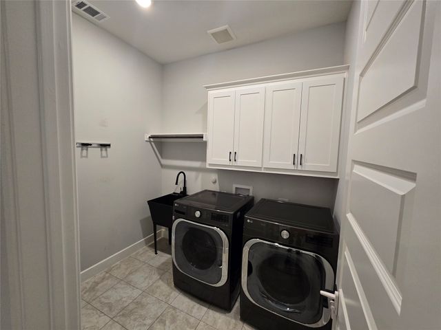 1917 Cotton Creek Pass, Mckinney, TX 75071