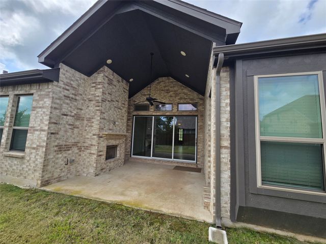 1917 Cotton Creek Pass, Mckinney, TX 75071
