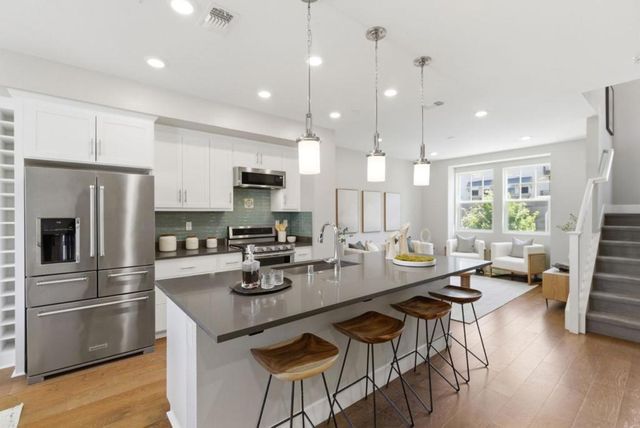 107 Infinity Way, Mountain View, CA 94043