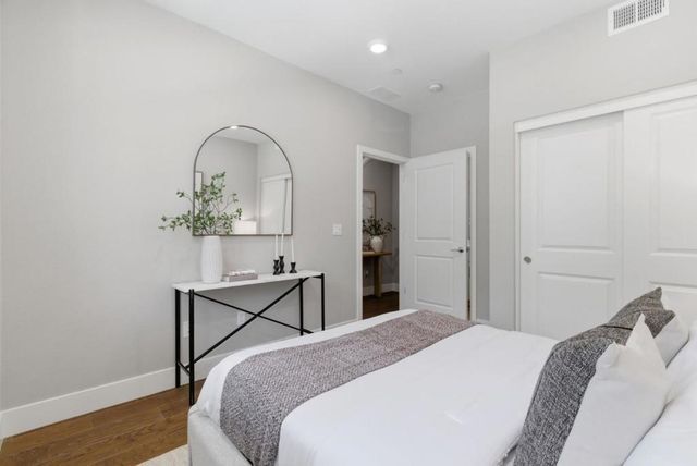 107 Infinity Way, Mountain View, CA 94043