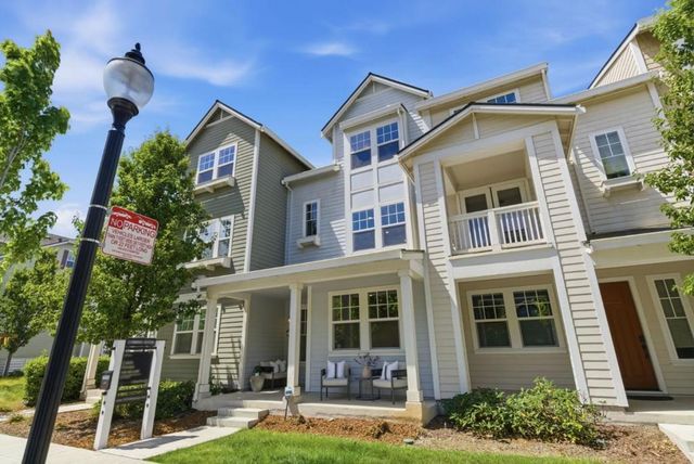 107 Infinity Way, Mountain View, CA 94043