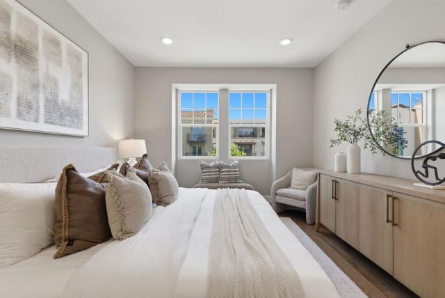 107 Infinity Way, Mountain View, CA 94043