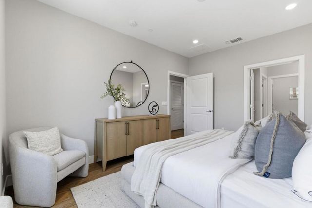 107 Infinity Way, Mountain View, CA 94043