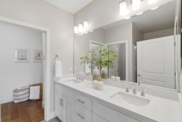 107 Infinity Way, Mountain View, CA 94043