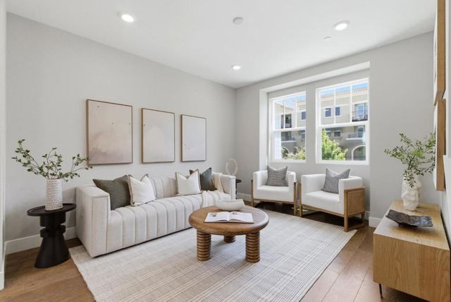 107 Infinity Way, Mountain View, CA 94043