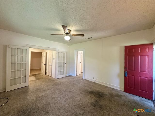 1015 N 3rd Street, Temple, TX 76501