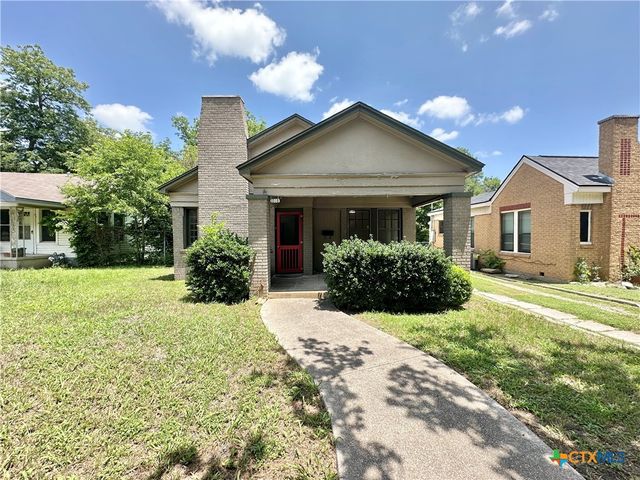 1015 N 3rd Street, Temple, TX 76501