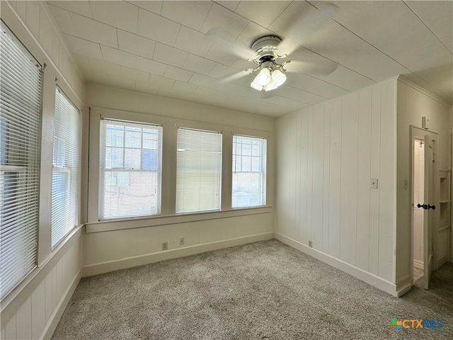 1015 N 3rd Street, Temple, TX 76501
