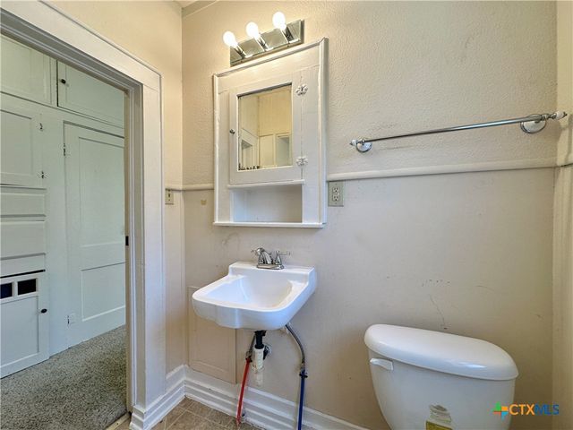 1015 N 3rd Street, Temple, TX 76501