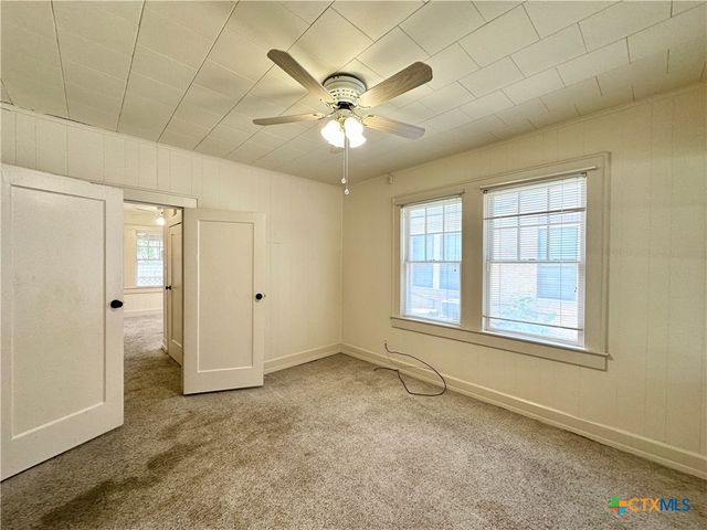 1015 N 3rd Street, Temple, TX 76501