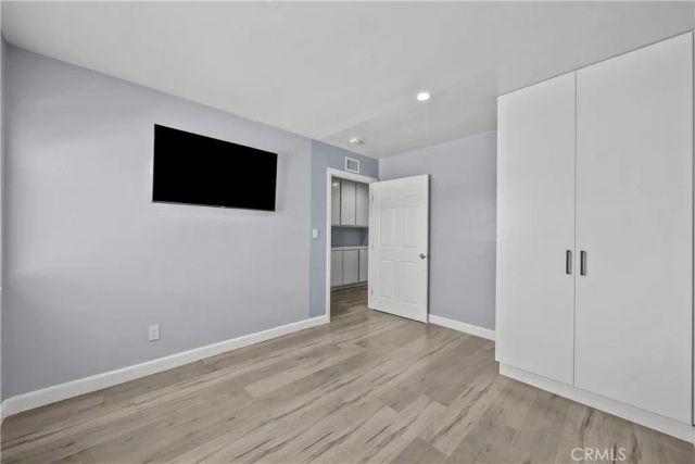 15559 Sorbonne, Sylmar, CA 91342
