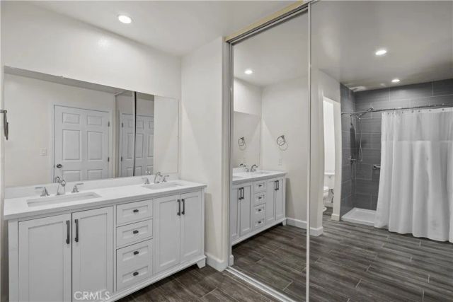15559 Sorbonne, Sylmar, CA 91342