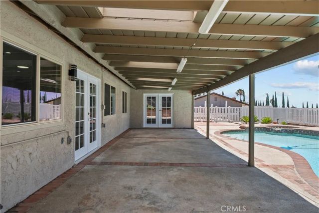 15559 Sorbonne, Sylmar, CA 91342