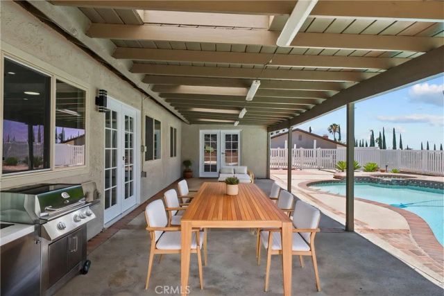 15559 Sorbonne, Sylmar, CA 91342