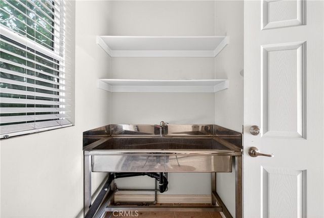 225 N Alhambra, Monterey Park, CA 91755