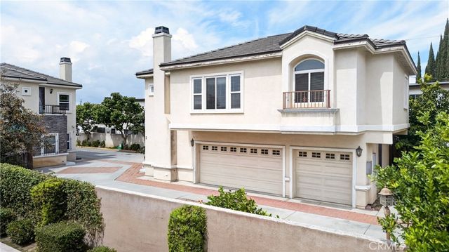 225 N Alhambra, Monterey Park, CA 91755