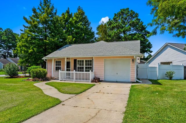 9701 Ashley Ln., Murrells Inlet, SC 29576
