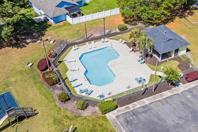 9701 Ashley Ln., Murrells Inlet, SC 29576